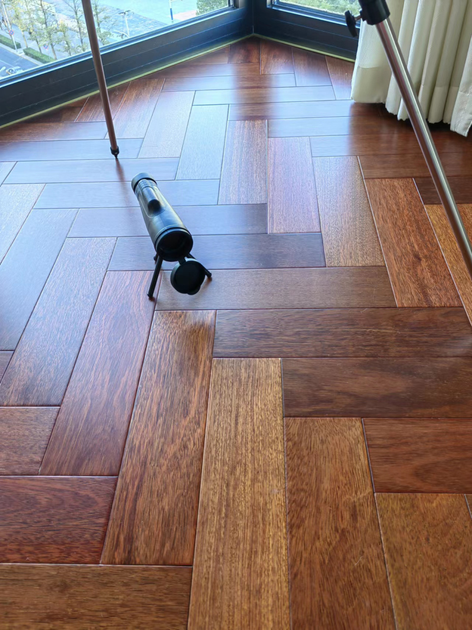 二手木地板之实木地板翻新改色修复维修拆装 旧房改造家里地板旧了