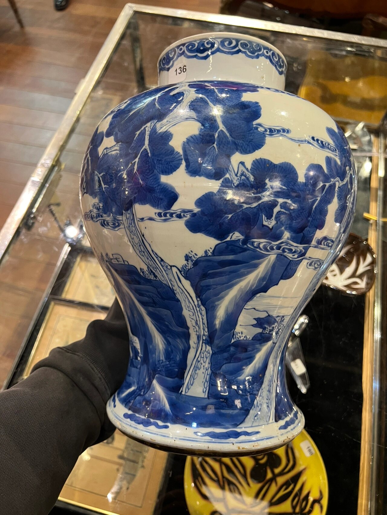 巴黎拍卖 青花康熙将军罐