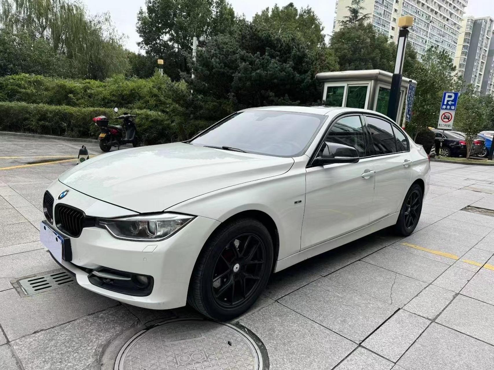 宝马328i进口13款 售价:7.