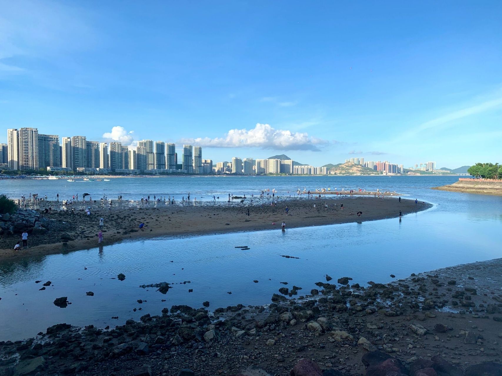华润小径湾攻略 惠州小径湾位于广东省惠州市,是一个风景优美的海滨