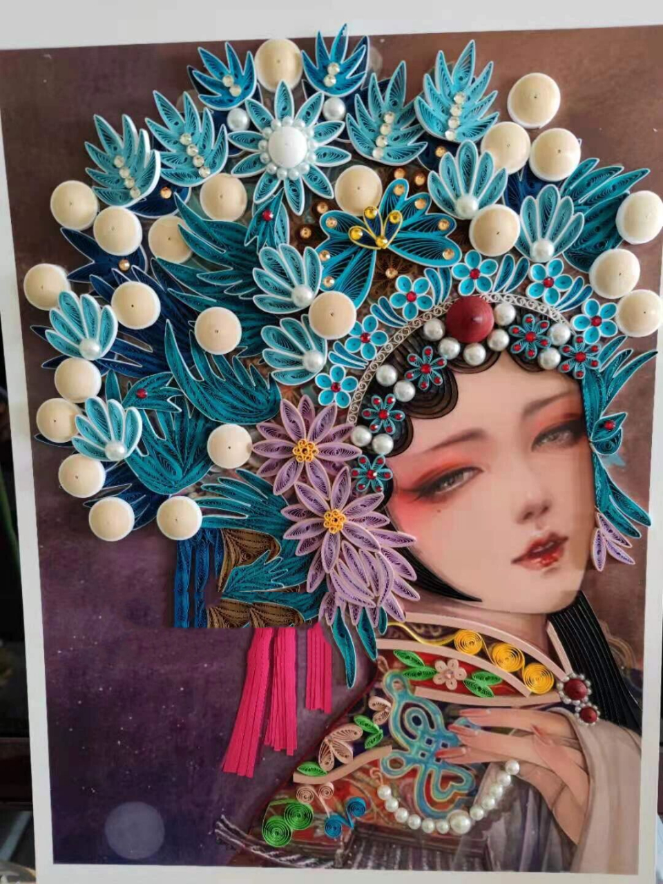 手工衍纸作品 还是忍不住做了这幅 立体京剧戏曲脸谱花旦