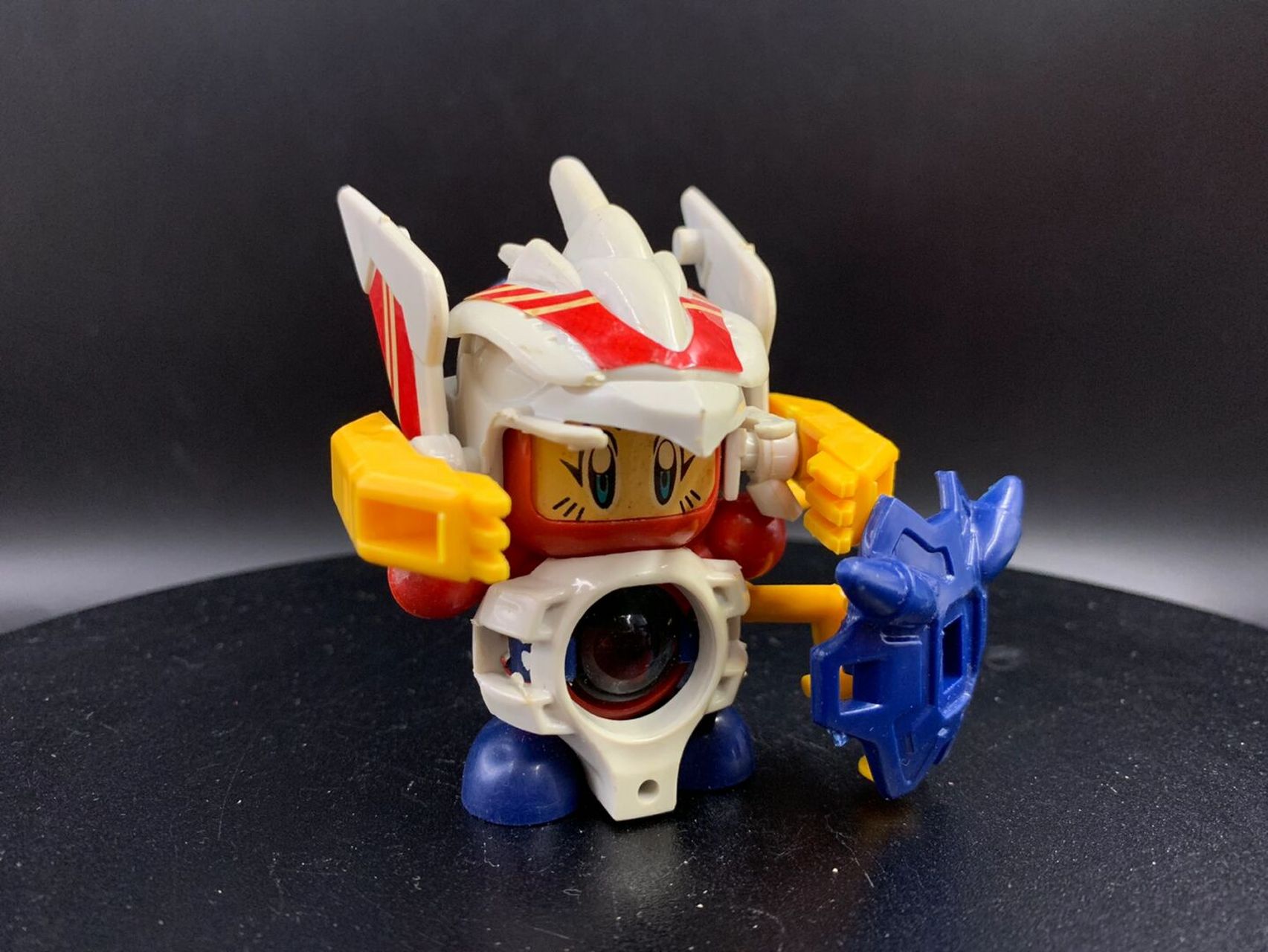 国产老d弹珠人爆外传-圣兽铠(上) 玩具简介: 国产老d 弹珠人 爆外传