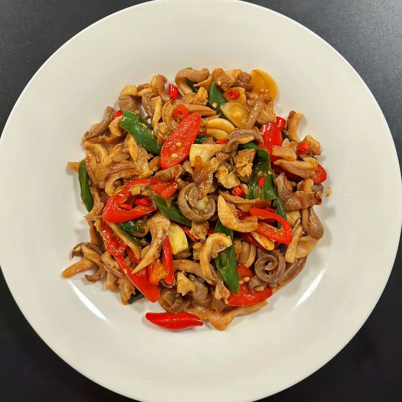 9297食谱分享|双椒炒肚丝 猪肚步骤: 16615猪肚剪掉肥油和