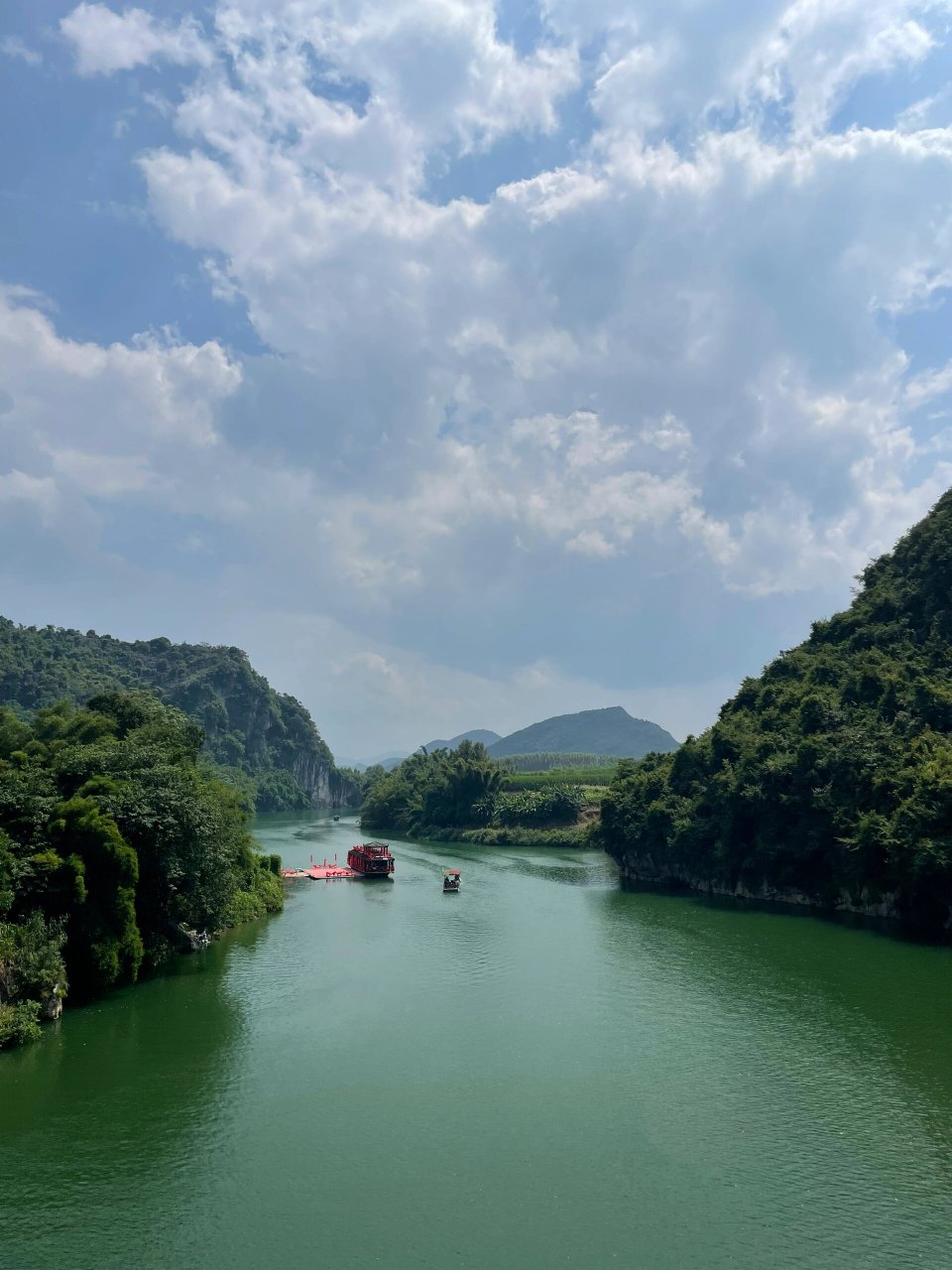 国庆游之河池宜州 宜州凉菜吃了,油串子吃了,果酱烧烤吃了,刘三姐山歌