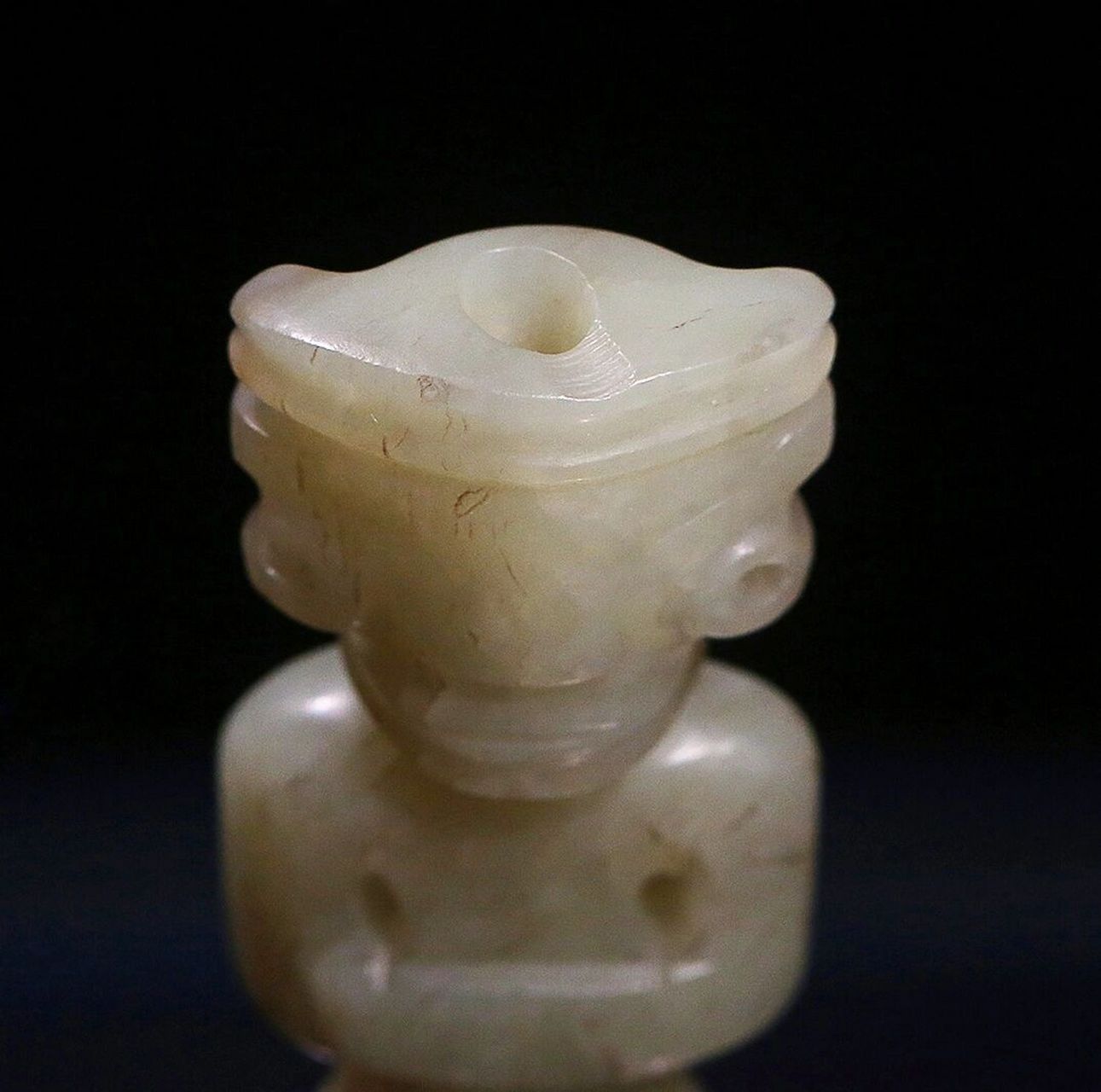 神人/上海博物馆藏 石家河文化因发现于湖北省天门