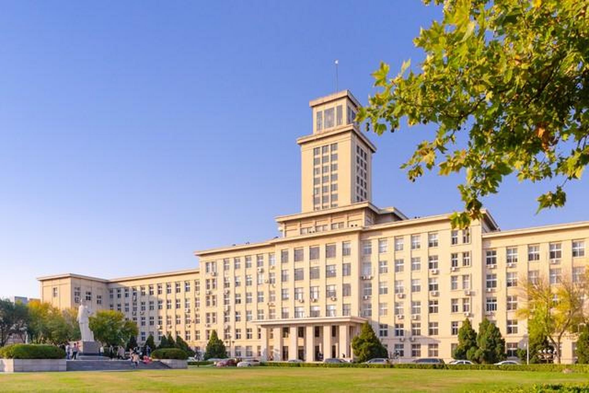 河南大学就业去向:6大主要专业就业范围广,你在哪一领域?