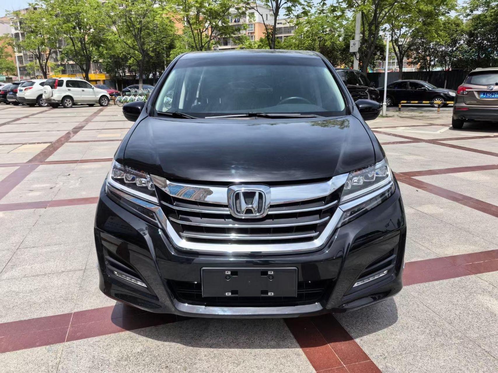 7座 2017年本田艾力绅 2.