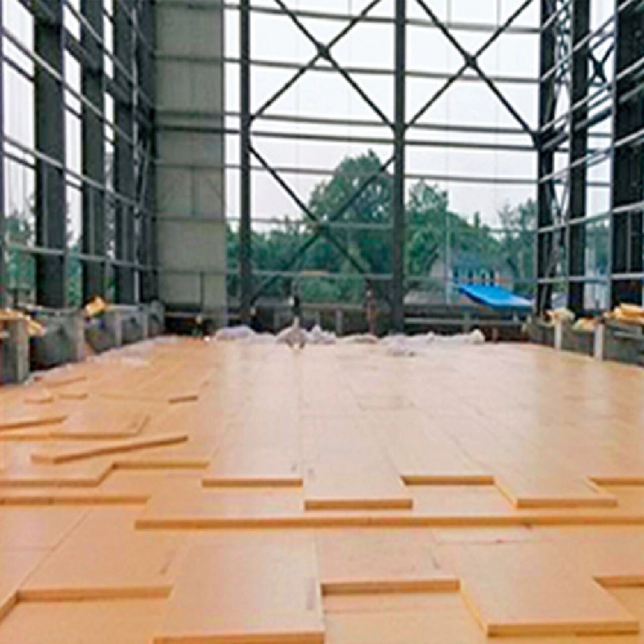 常见冷库地面保温做法 冬季,在我国北方地区经常可以看到局部地面发生