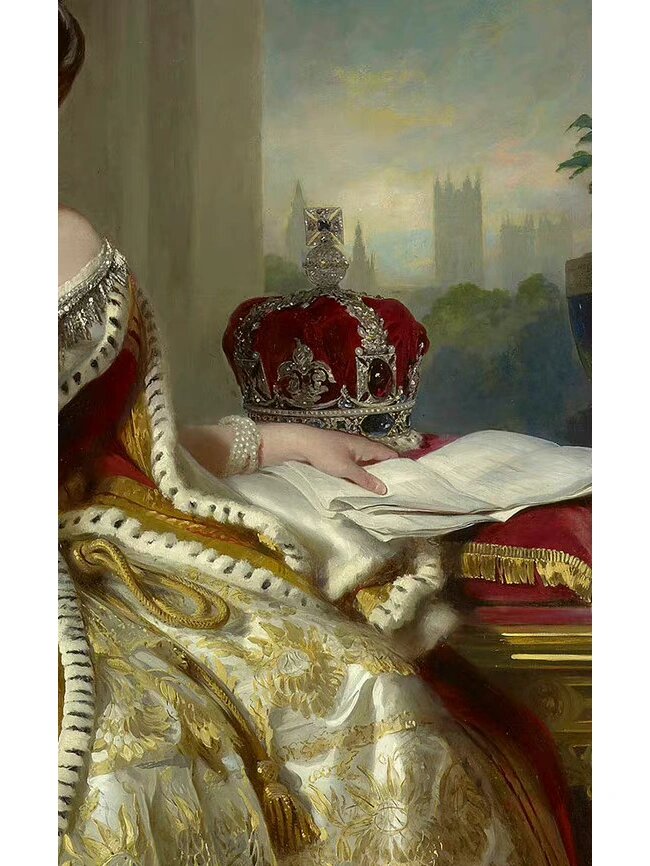 今日这三幅英国皇室肖像画中,展现出了西方传统概念中的君主权力象征