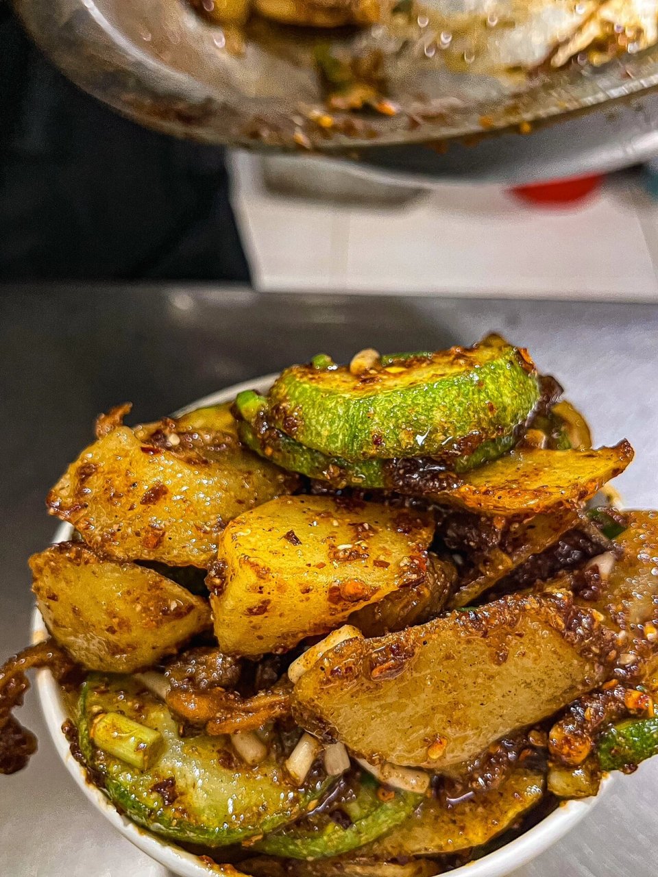 会泽老店大锅洋芋 93名字:东直街洋芋公主 92地址:田园坊新宁巷17