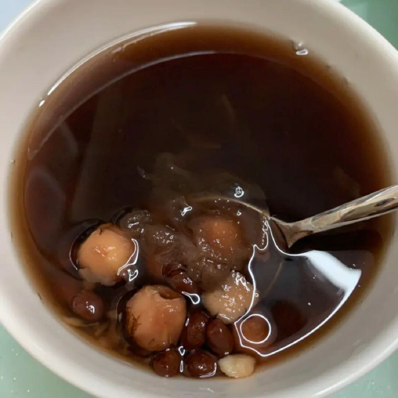 葡萄莲子粥,益气养心,健脾养胃 [偷笑][偷笑]食材95 糯米150克,大米