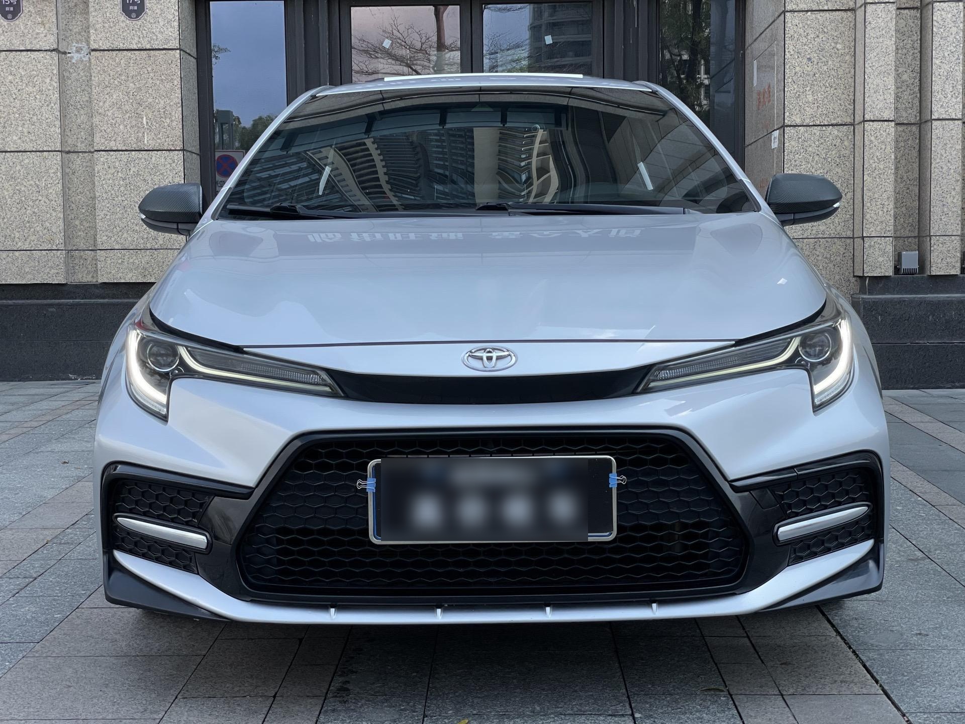 21年5月丰田卡罗拉1.2t运动版,一手车.原版原漆,两万多公里,只需7米几