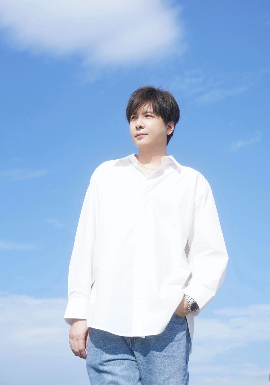 这样的蓝天谁不爱#晒出美好生活##李享生活##李智楠