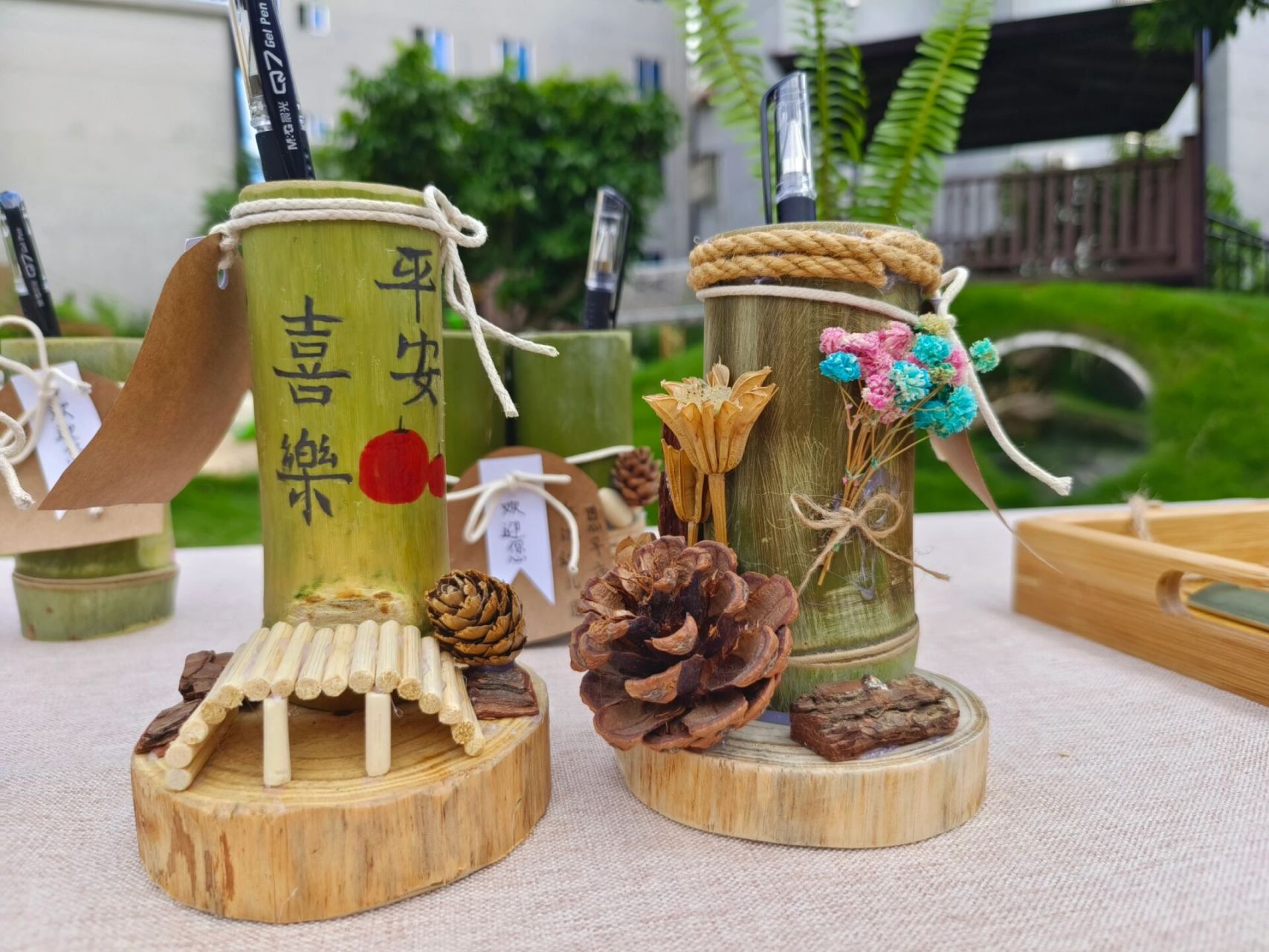 竹笔筒 想不到竹子还可以这样玩,漂亮的手工笔筒,让孩子自由创作!