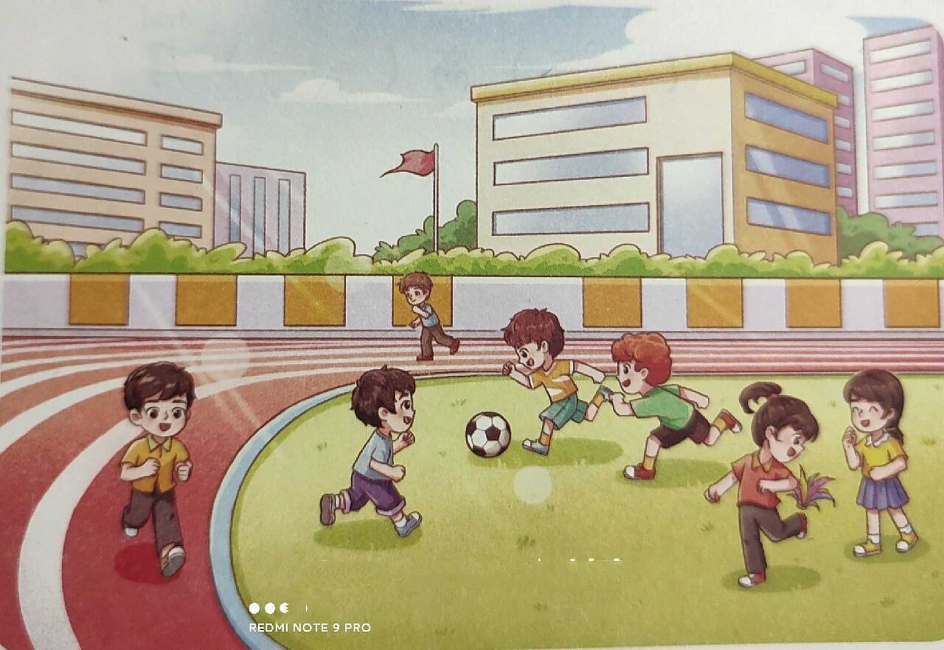 看图写话——课间十分钟7815 范文 下课了,同学们像快乐的小鸟一