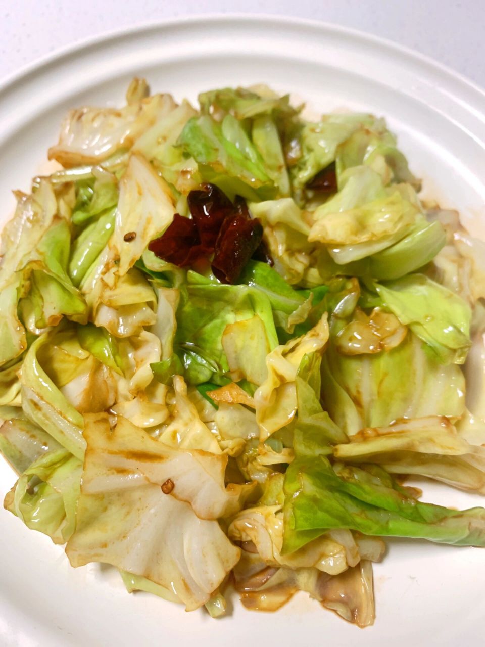 跟着老饭骨二伯学的 炝炒圆白菜 美味无敌 如何炒圆白菜快速好吃不出