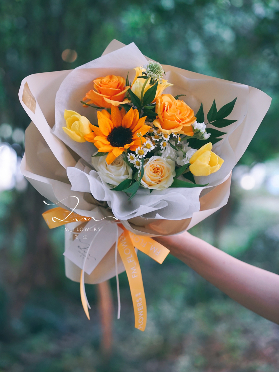 毕业季花束合集|带着花儿拍毕业照95 毕业季到来,不夸张但精致的小