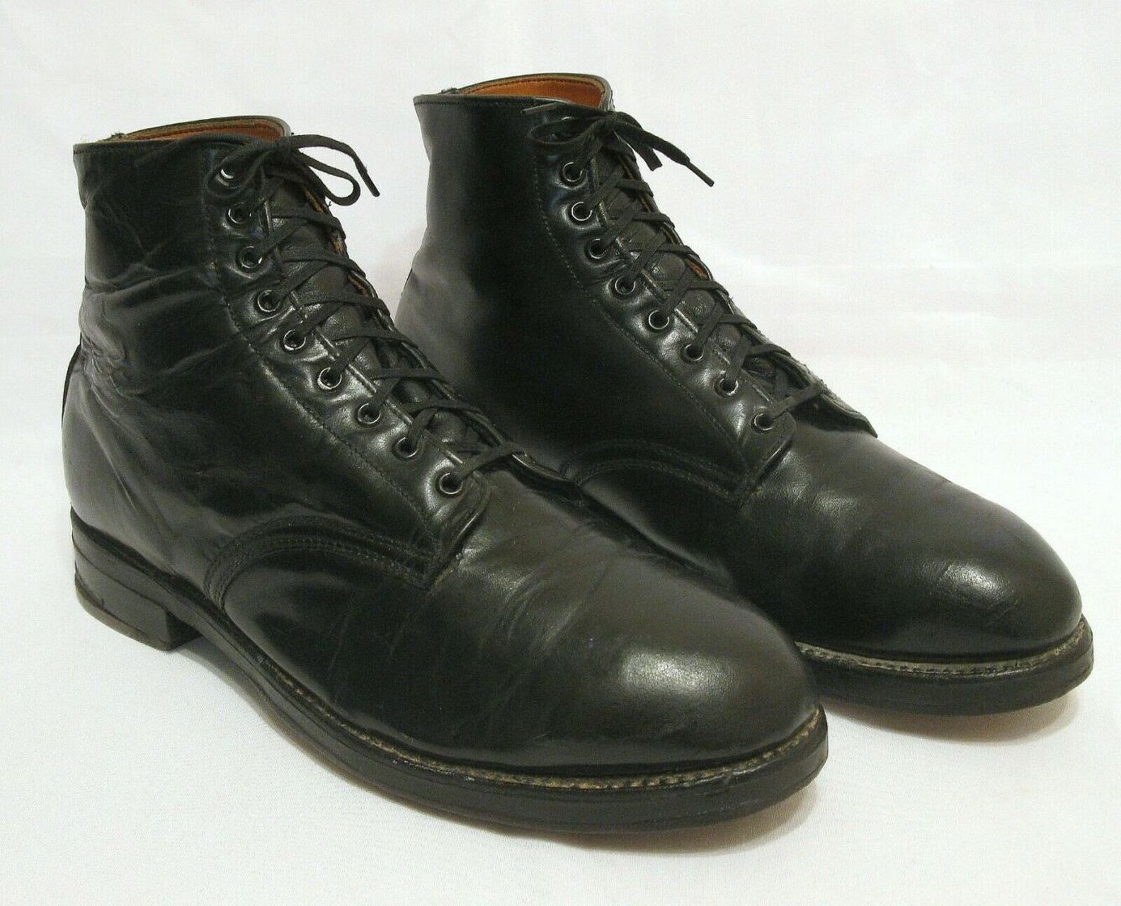 店铺现货| vintage 红翼军靴 red wing品牌在工装靴届的名声估计是最
