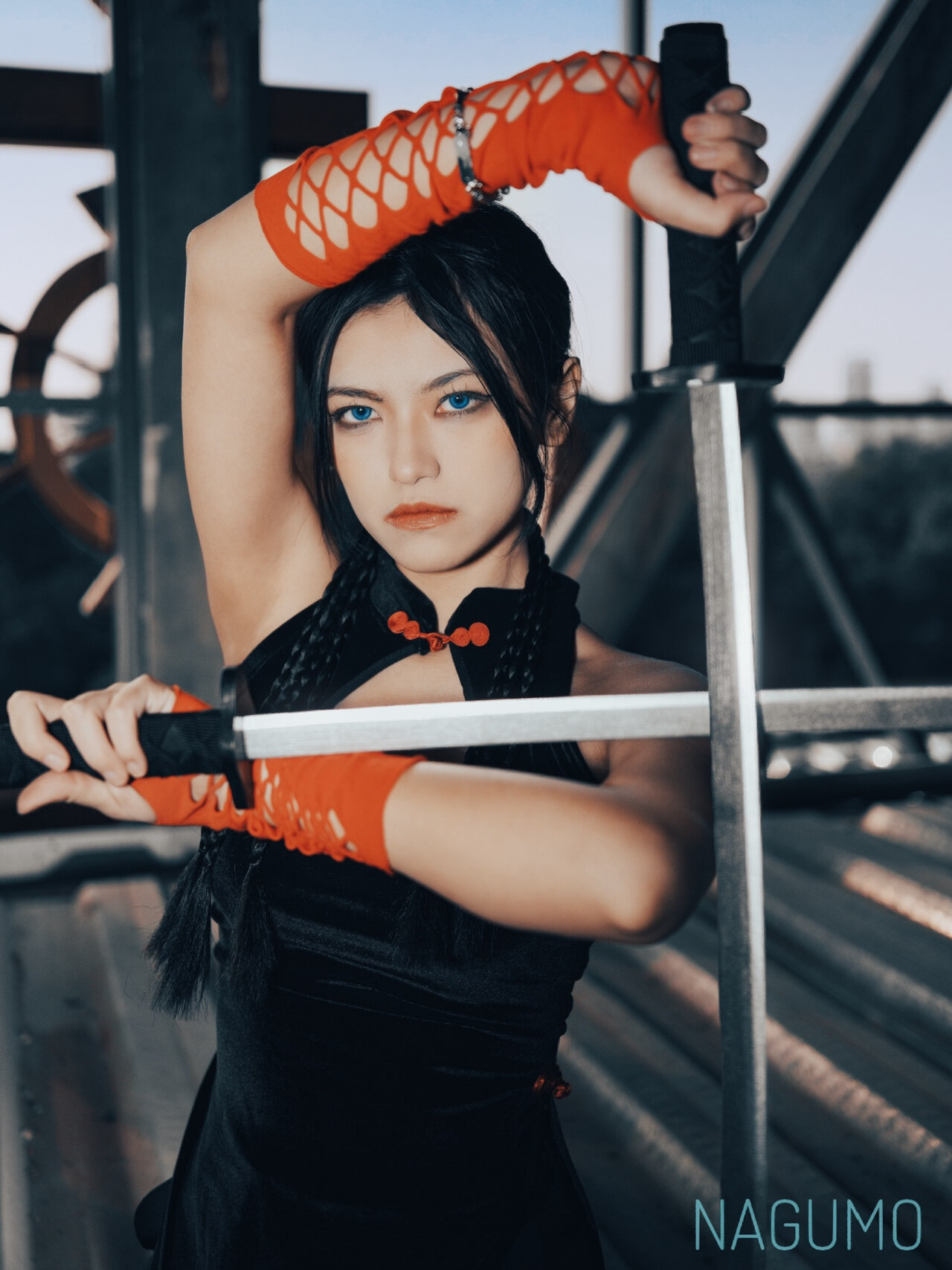 新中式双刀女刺客写真