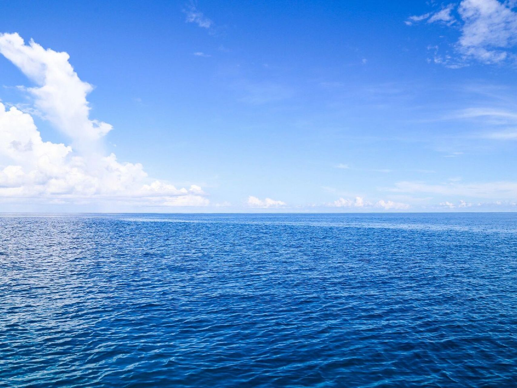 所以今天就分享美丽而又神秘的海洋素材吧 这些图片都是来源于摄图网