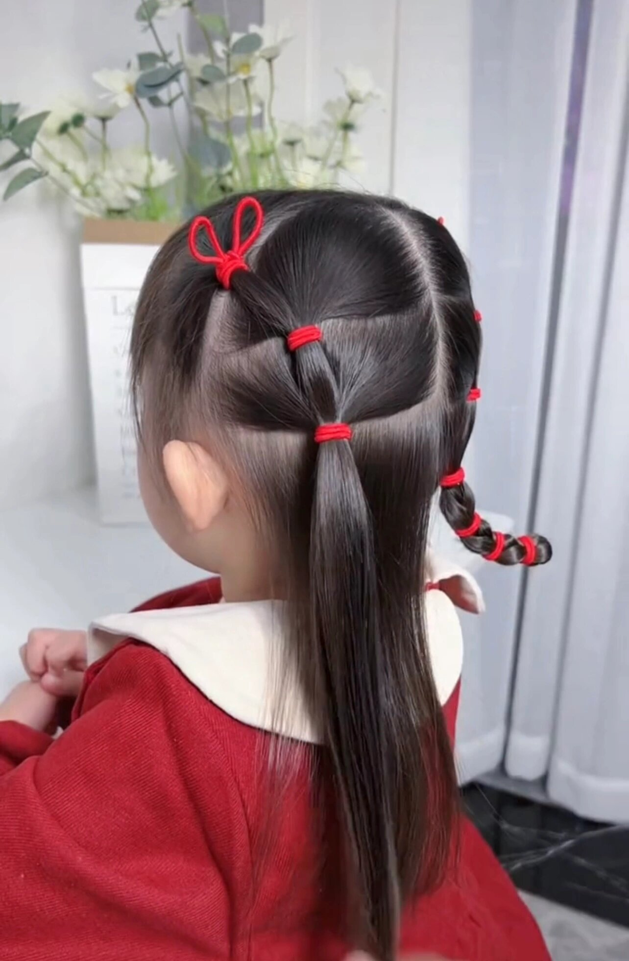 新年发型合集推荐来了,可爱翘翘辫简单易学