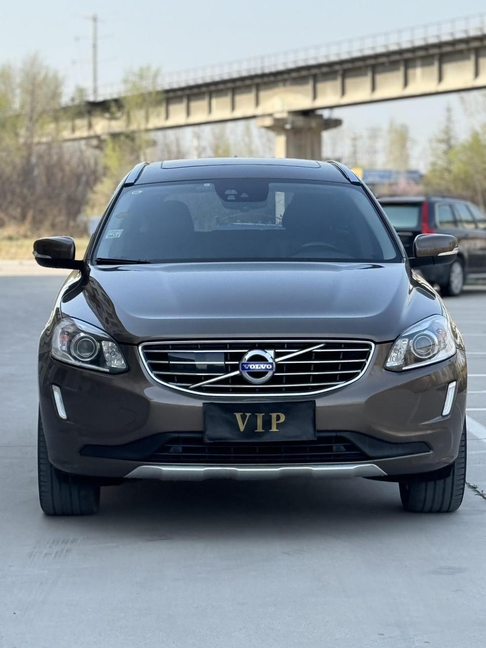 o尔o汽车xc60图片