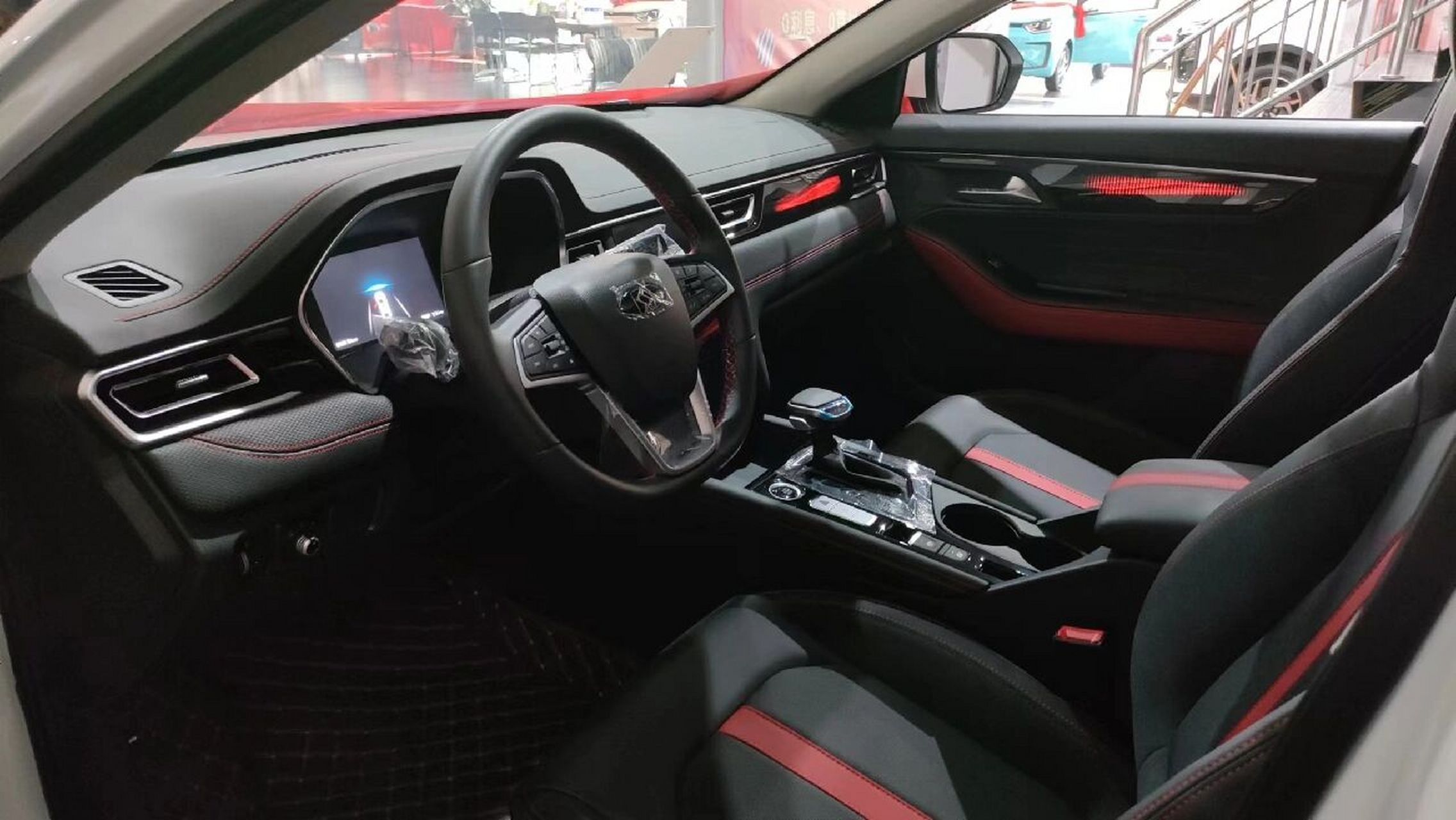 大众思皓a5 大众思皓a5 白色  现车 中高配  指导价105800 全款,分期