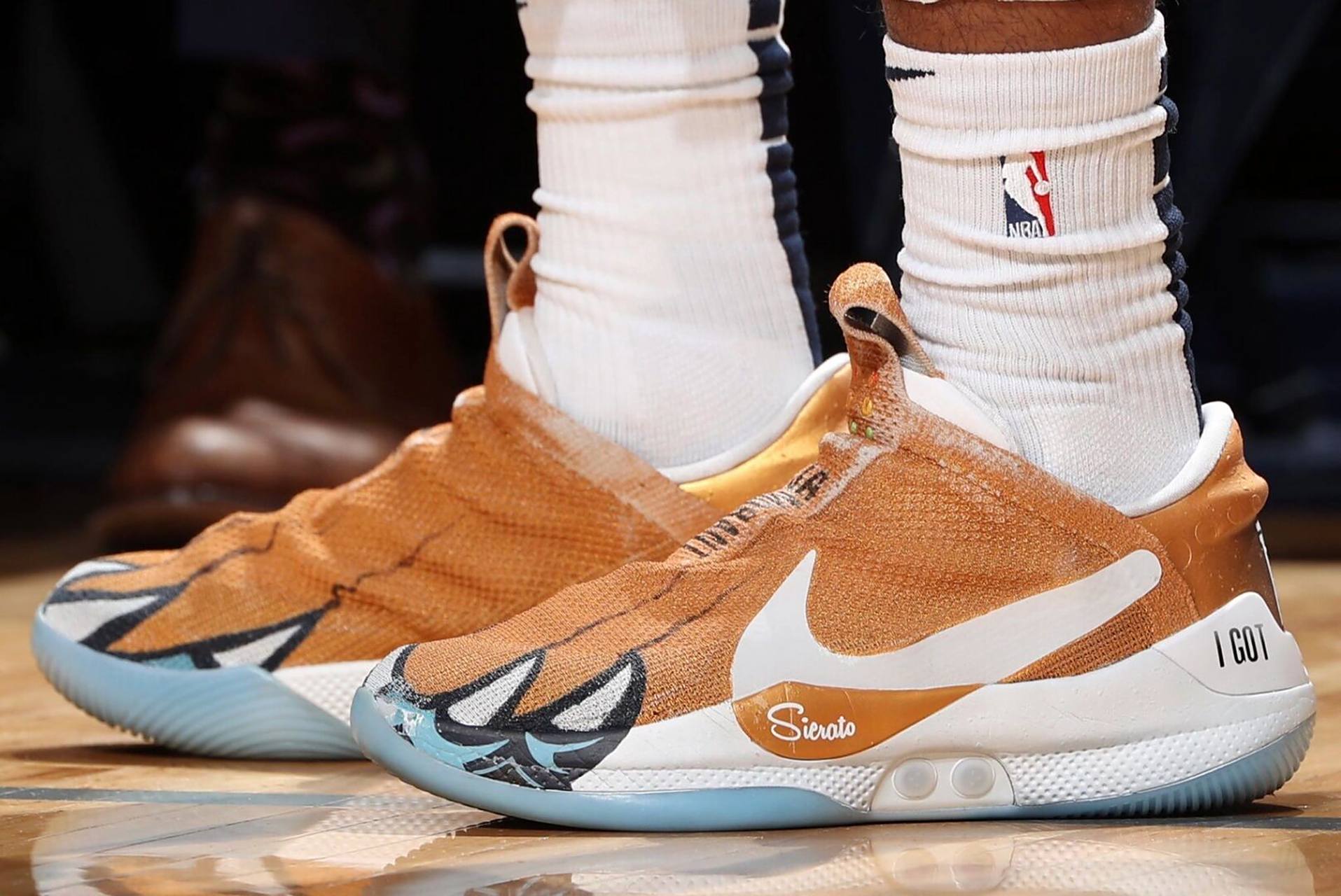 莫兰特是真的喜欢adpat bb电动鞋 作为adpat bb的广告代言人莫兰特