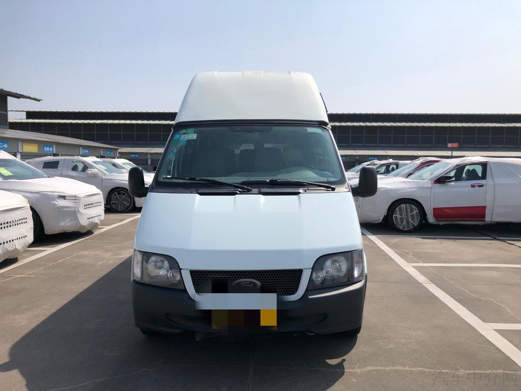 99万.福特全顺17座高顶后双胎 售价:4.99万元   2014年12月   2.