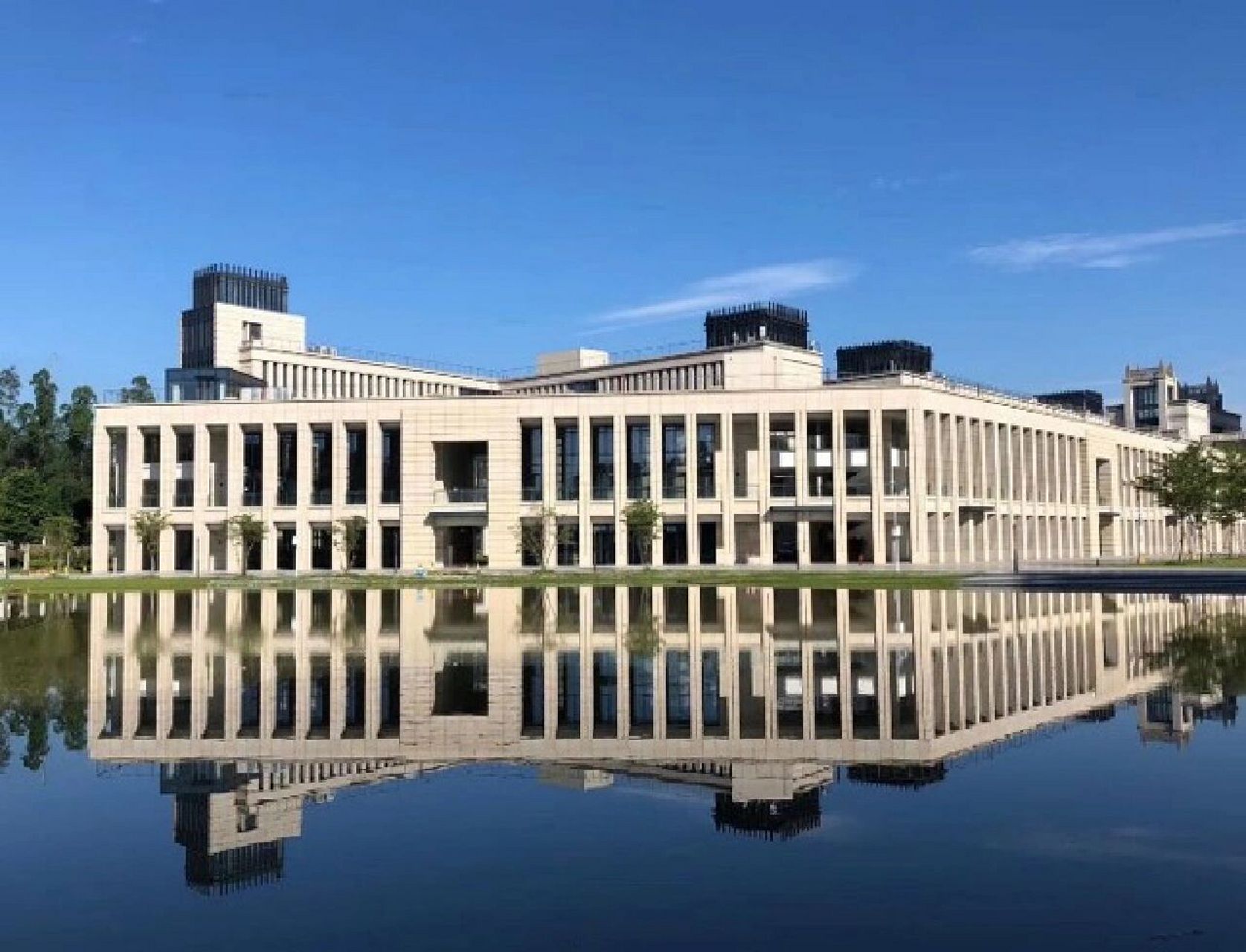 中外合作办学 | 深圳北理莫斯科大学 深圳北理莫斯科大学(shenzhen
