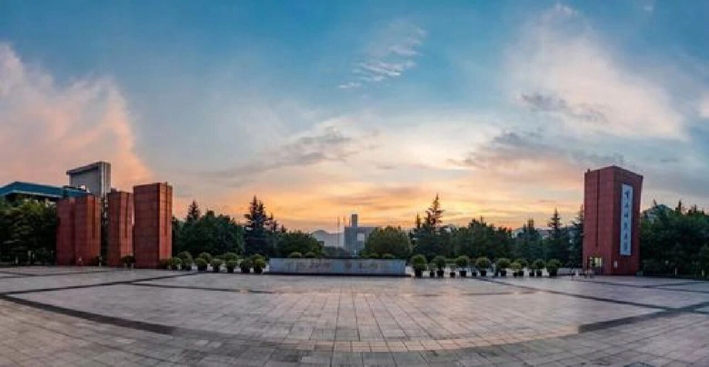 农业硕士院校导航:重庆师范大学 院校简介 重庆师范大学创办于1954年