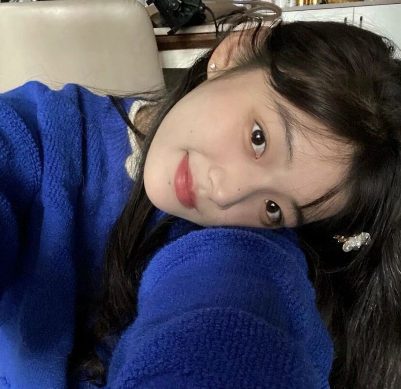 克莱因蓝女头 一组蓝色系克莱因蓝女生头像