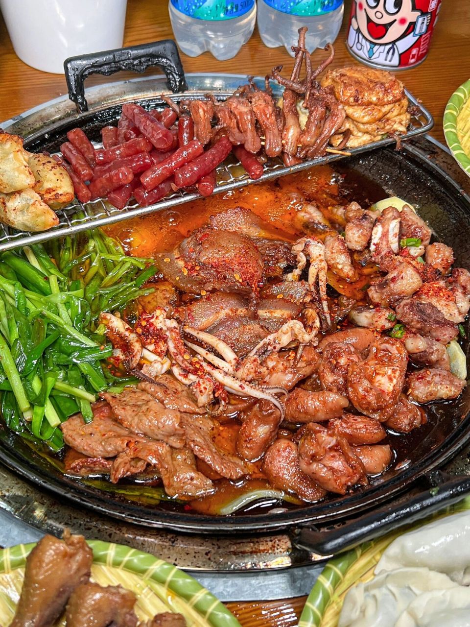 眉山自从有了水街变成了网红城市了但是我更喜欢的还是眉山的美食