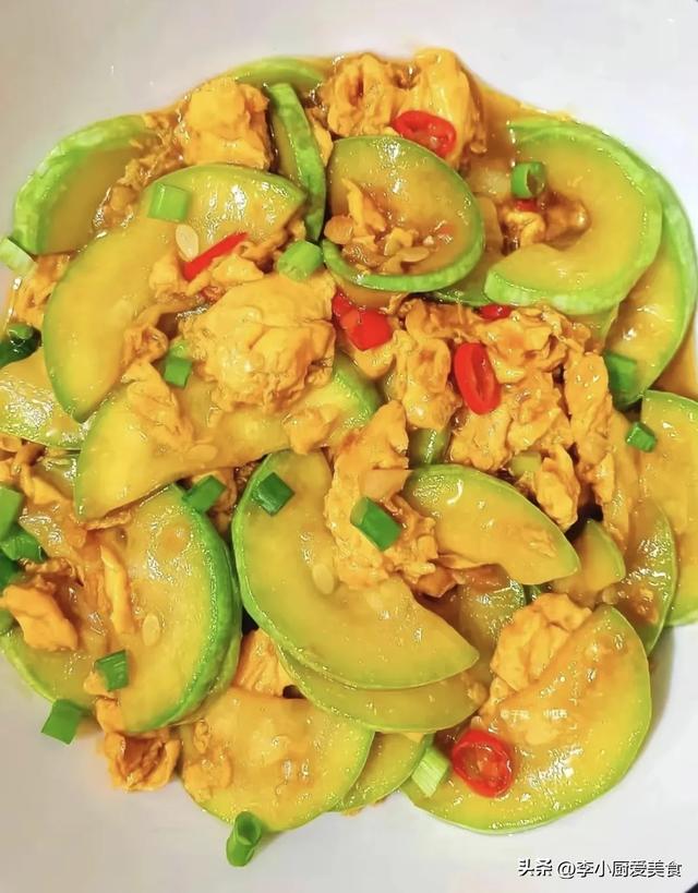 对于中老年人来说,适当的补钾非常重要,可以强壮骨骼,改善睡眠