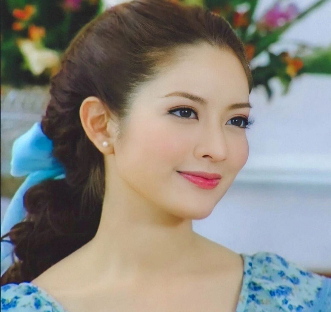 上天给了她公主的美貌 却没能眷顾她的爱情  瓦妮