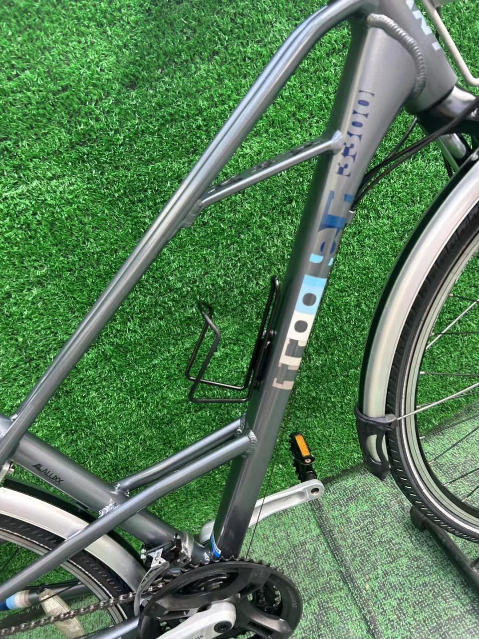 捷安特帝柏3300,旅行车,24速碟刹刹车架s轮组700c,适合180以下身高