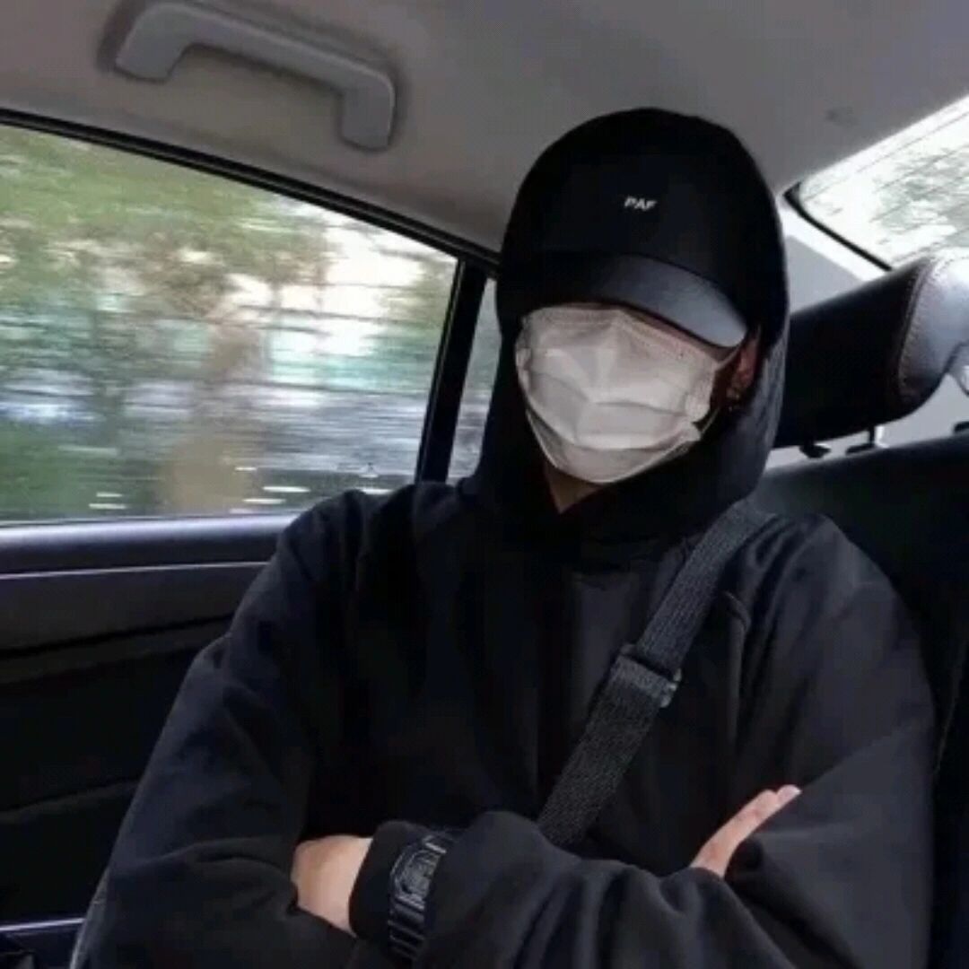 男生头像酷帅补发