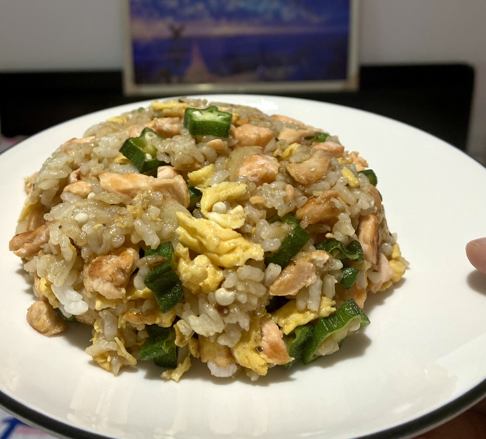 三文鱼碎肉炒饭