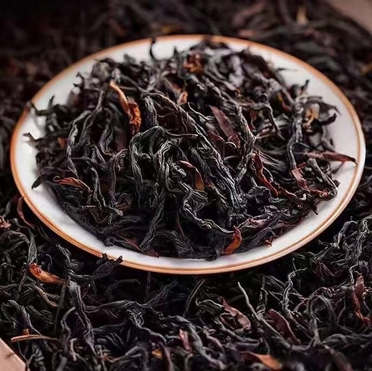 2023年单株野生古树红茶,700年单株古树原料,少量几公斤库存!