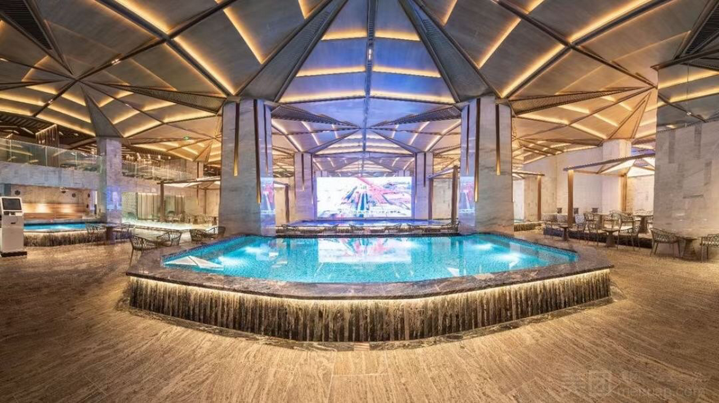 91高端洗浴—澜庭水汇全单9折 另外有1000面值储值卡,随去随出.