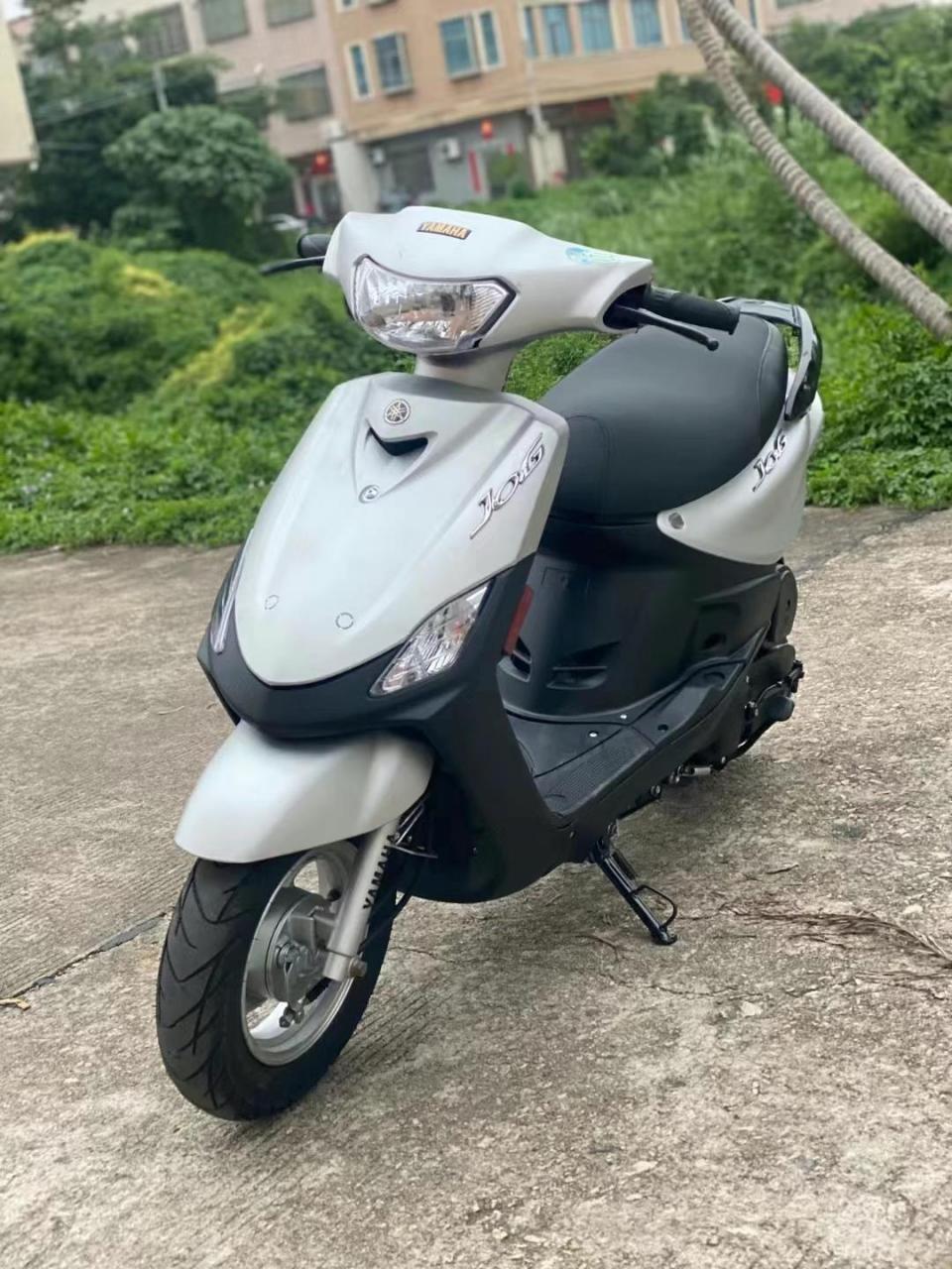 磨砂银-正品 株洲雅马哈巧格100cc 现秒2380元