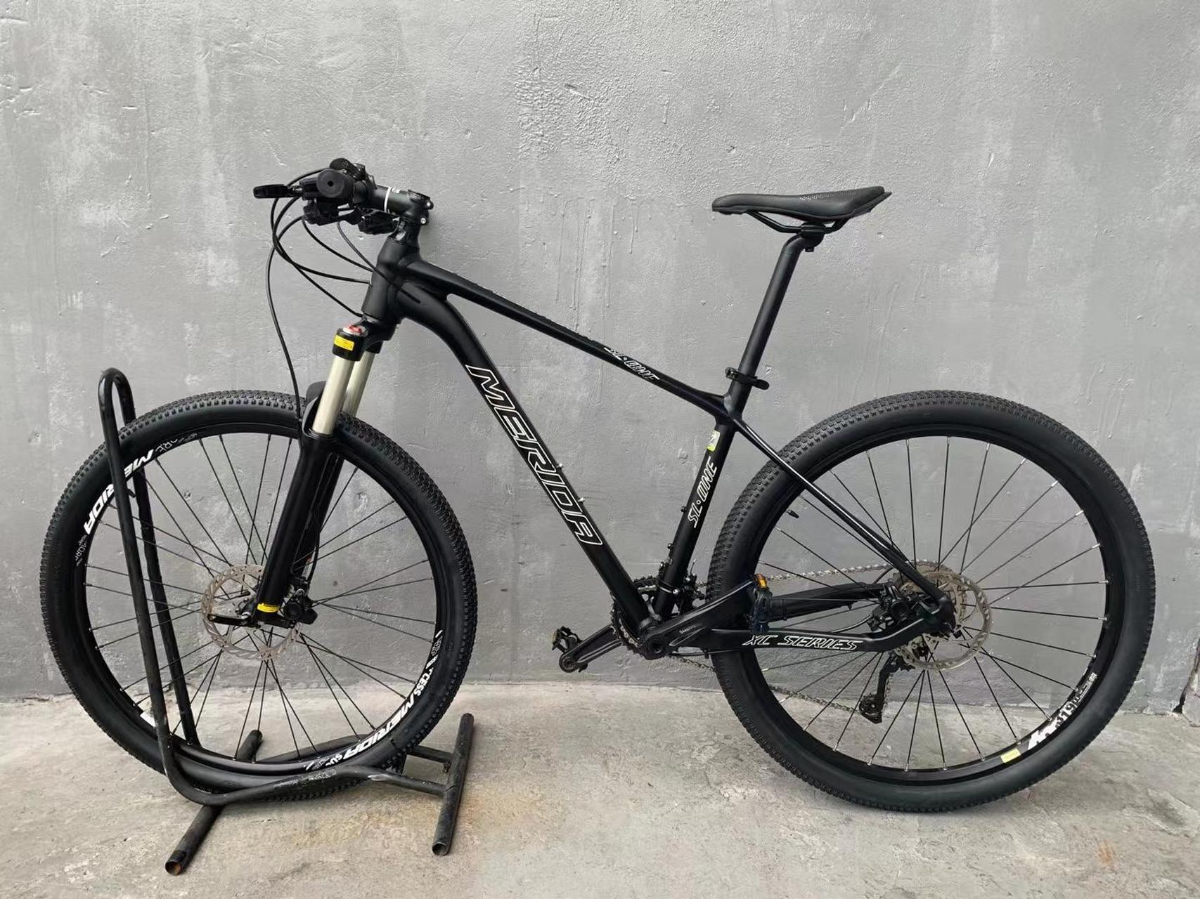 美利达挑战者sl1,20速油碟 车架17轮组27.