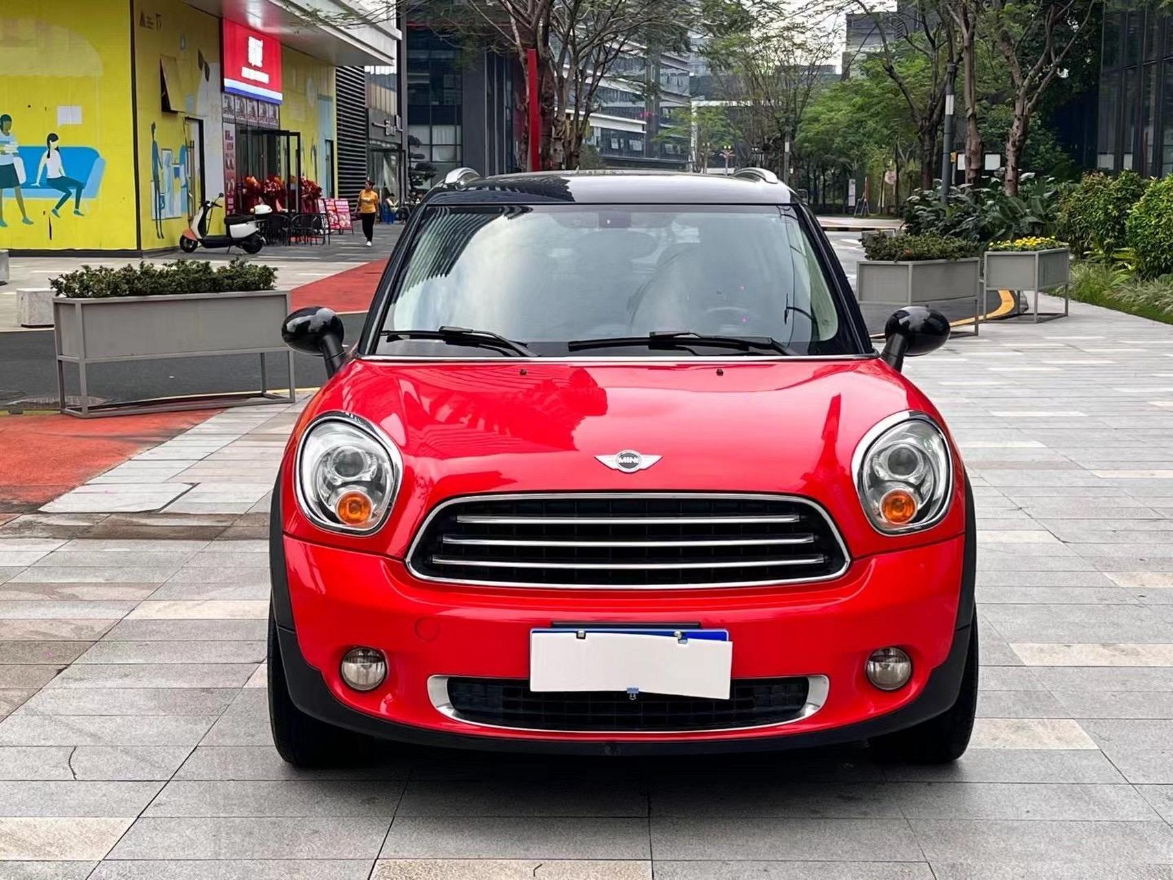 bmw/ 宝马mini 车辆年份|2013年 车辆配置| 豪华版 行驶里程|13万公里