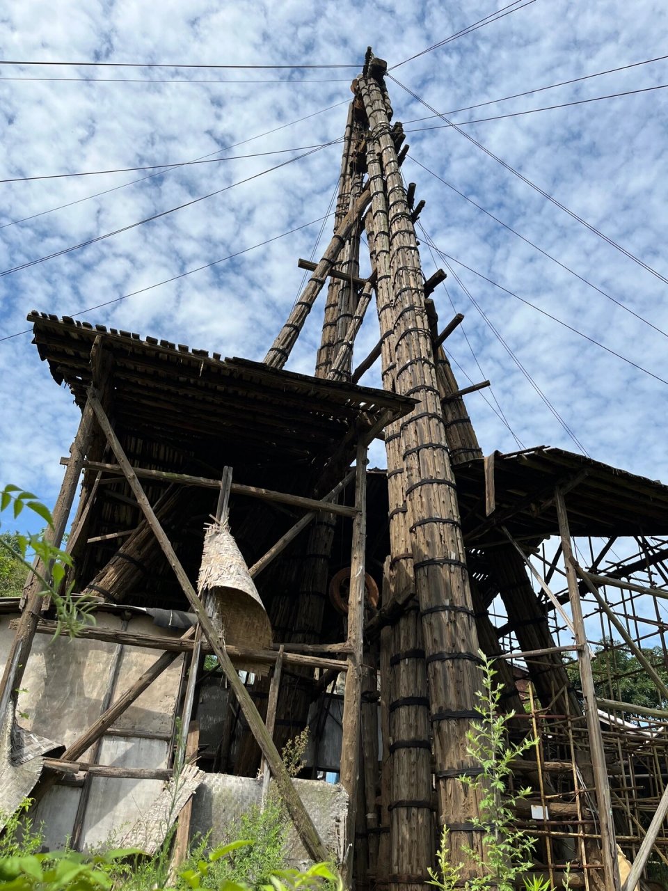 东源井古盐场|自贡 位于自贡市贡井区大塘山,距市区6公里.