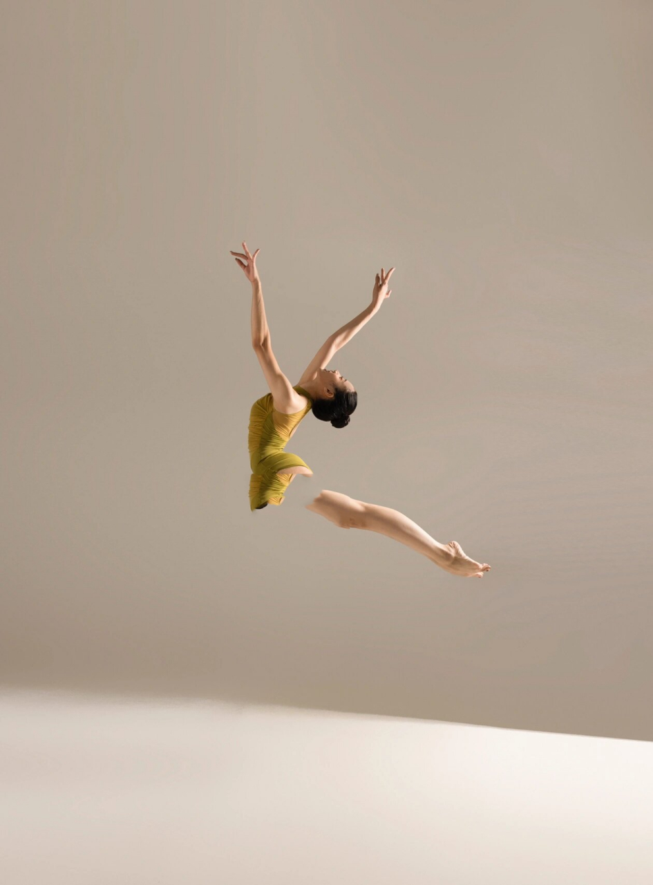 舞蹈写真|基本功动作舞姿展示 构建在扎实的基本功之上的舞蹈,更能让