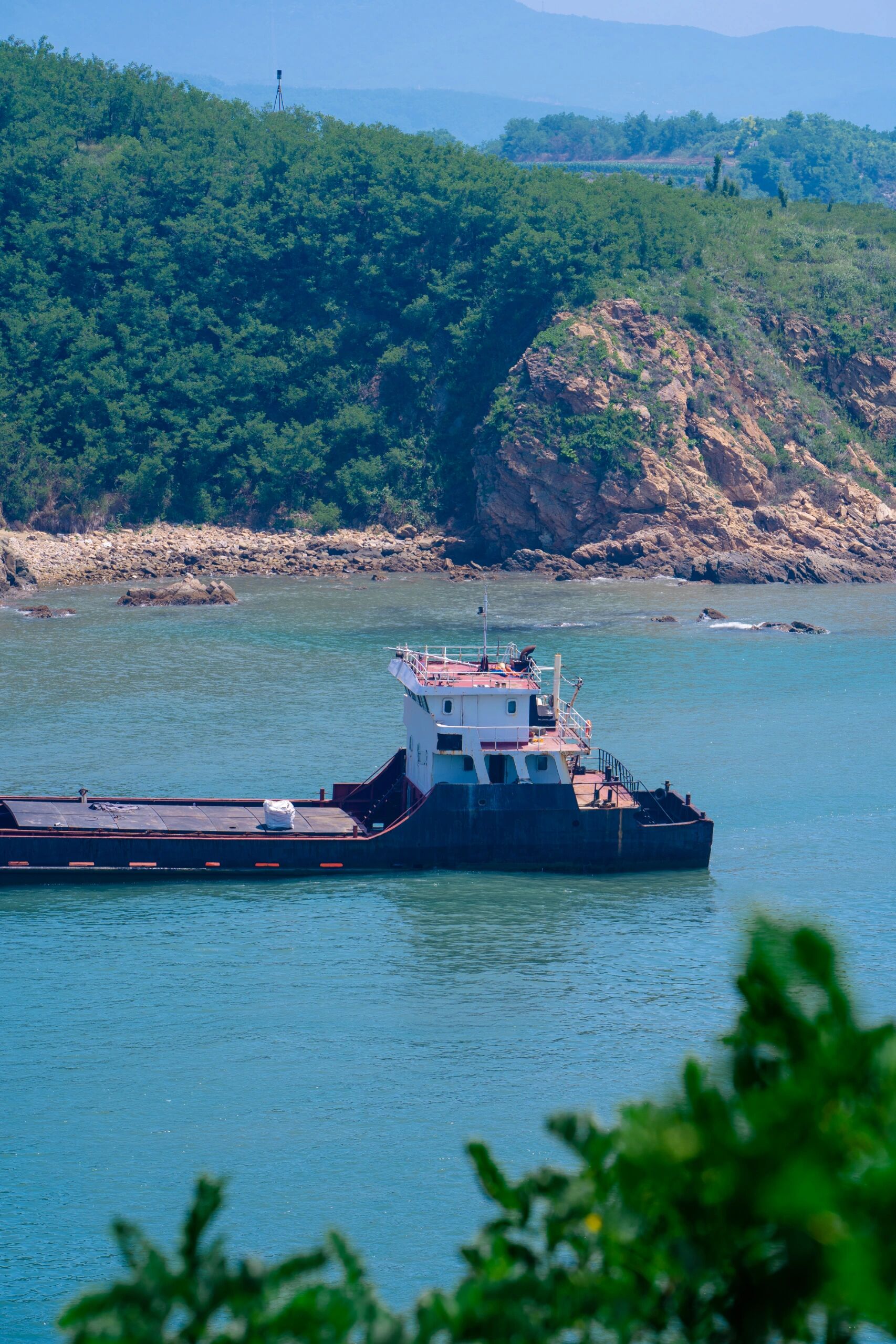 隐藏在大连旅顺新港最深处的沉船湾