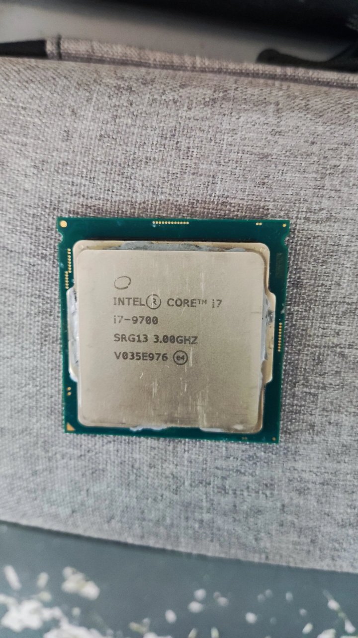 i5-9700图片