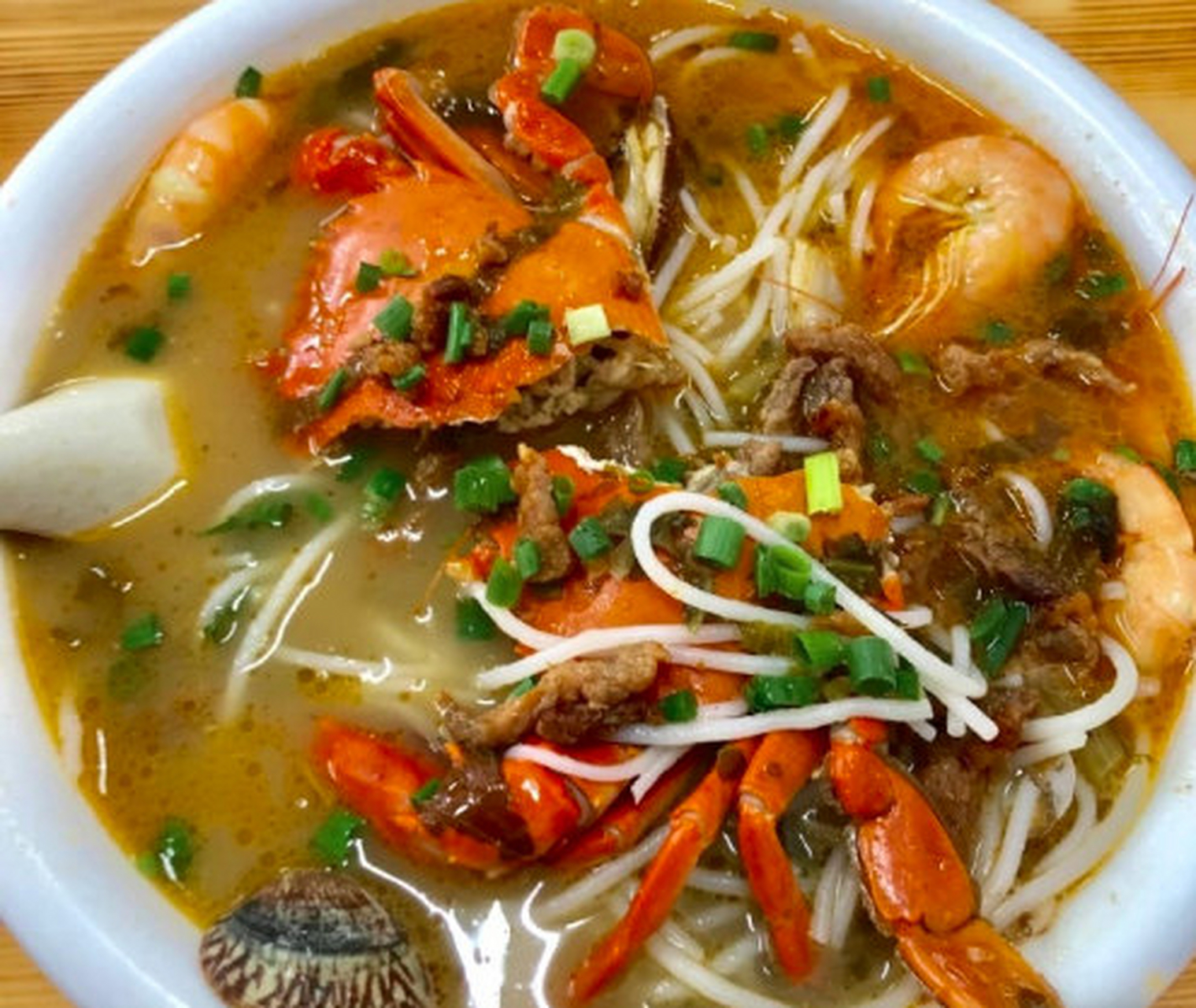 寻美宁波#【#宁波人夏天爱吃的海鲜面#[色]】在宁波的夏天,一碗琳琅