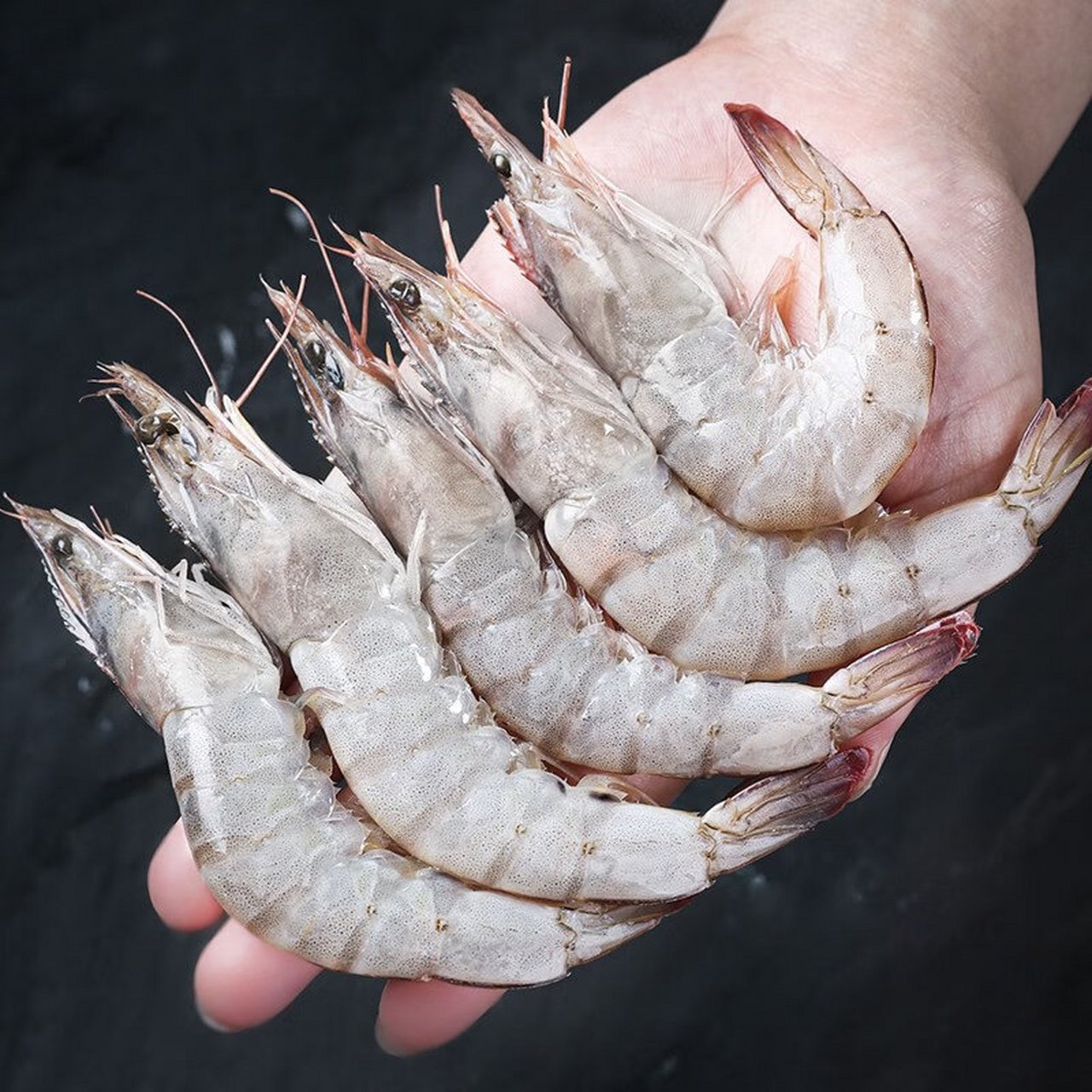 97 99 作为一个海边长大的人,我经常吃海鲜,但厄瓜多尔白虾真的是