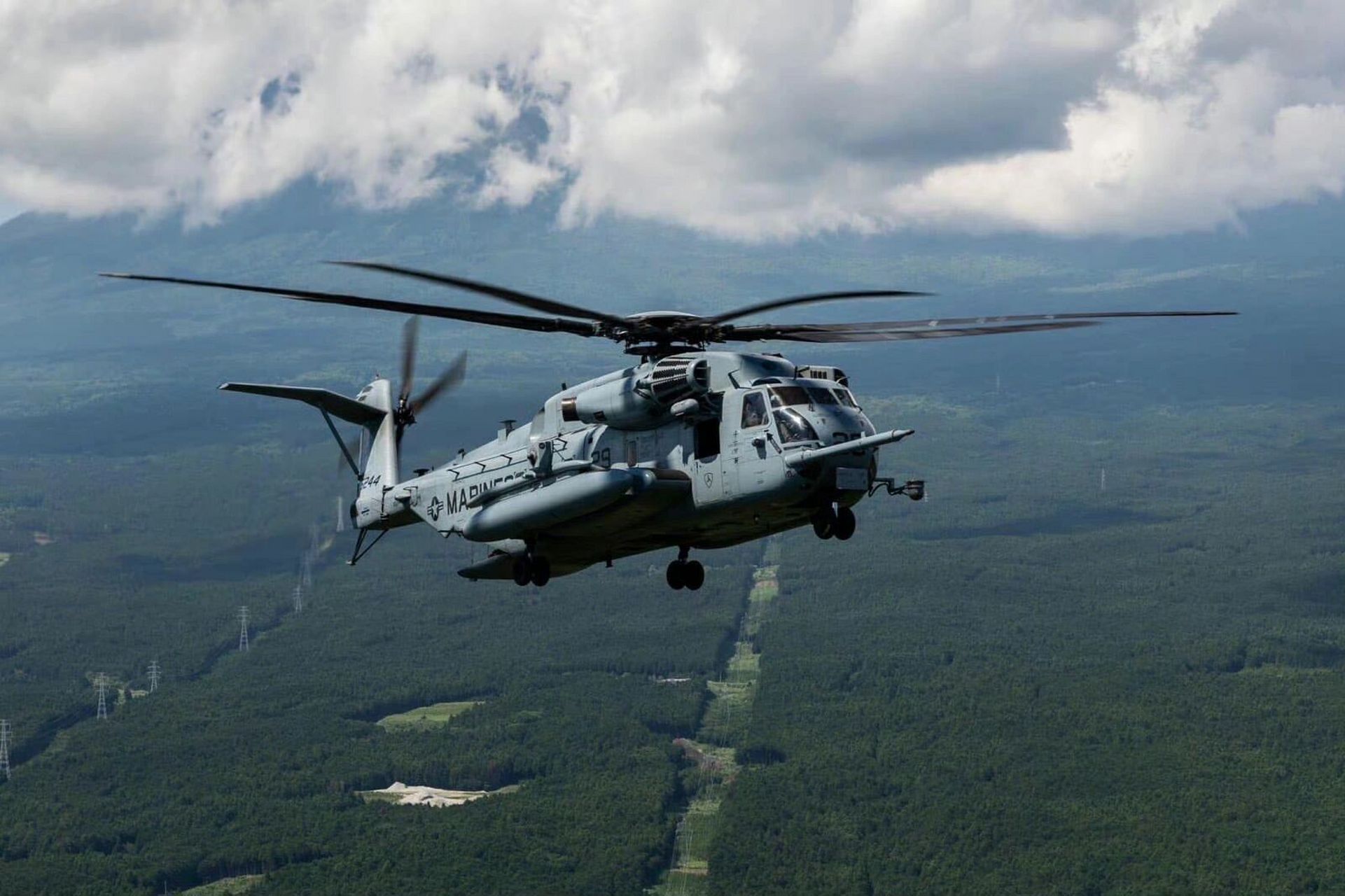 军迷# #海上种马##军事装备# #直升机# #运输直升机# #军用直升机